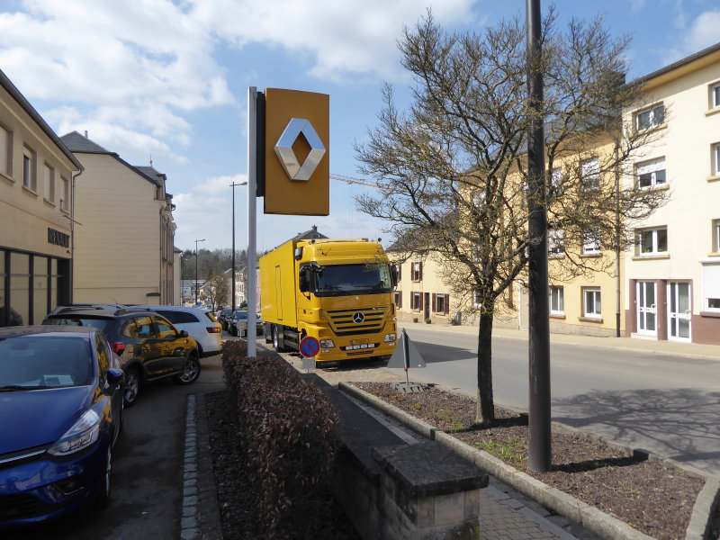 P1120349_1.jpg P1120349_1.jpg