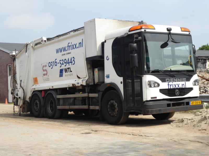 K800_Dennis Frixx Mülllaster 1.jpg