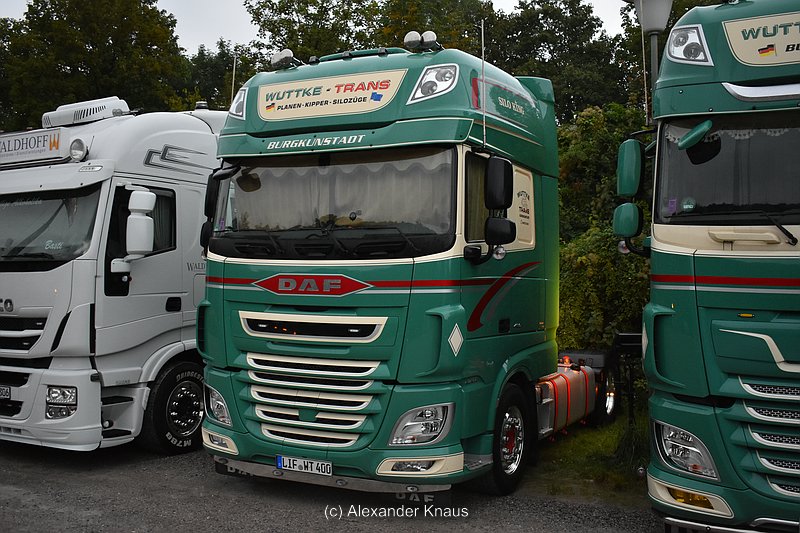 comp_DSC_0568.jpg
