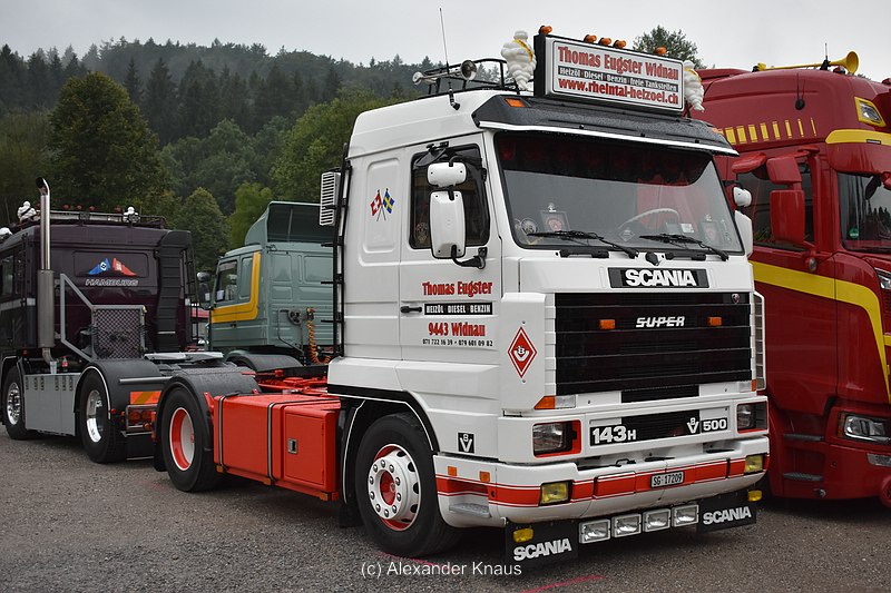 comp_DSC_0675.jpg