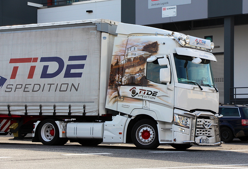 Tide Renault T MEGAPPSZ Kelsterbach 2016 Tim IMG_4083 web.jpg