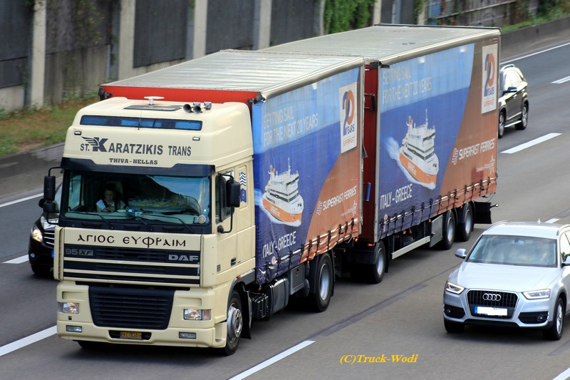 Karatzikis DAF 95XF.430 EKE-2301 2019 08 01 A3-AS HanauWEB.jpg