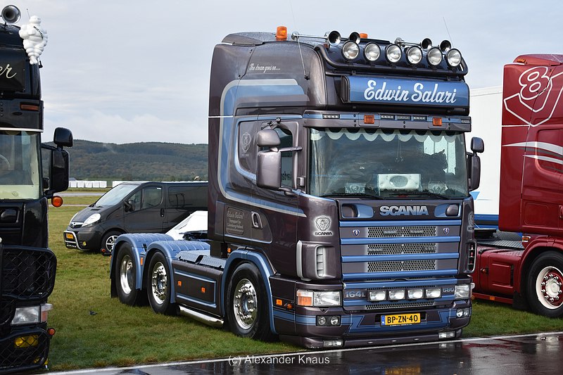 comp_DSC_3226.jpg