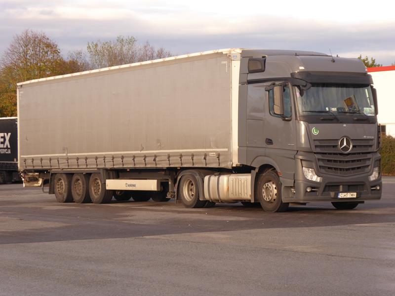 MB Actros 1845 MP4 Rumänien 2 (Copy).jpg