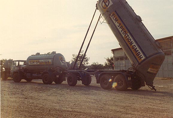 Gekippte H&auml;nger 2.jpg