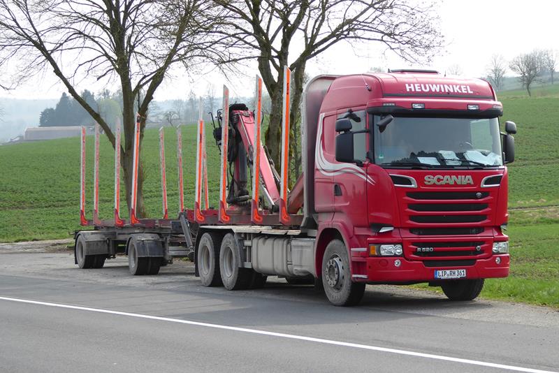 Scania Streamline R520 Heuwinkel 2 (Copy).jpg