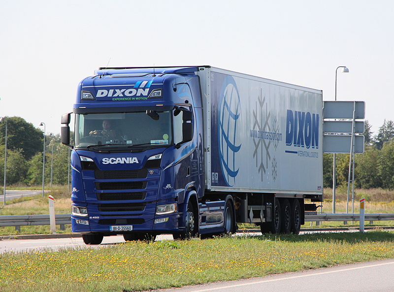 DIXON SCANIA S450 HL KÜKOSZ PADBORG 2018 TIM IMG_2661 WEB.jpg