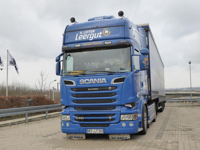 Scania Streamline R520 H.Leiter Leergut 1 (Copy).jpg