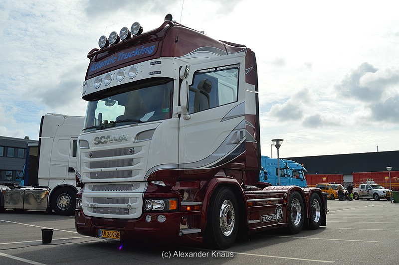 comp_DSC_0833.jpg