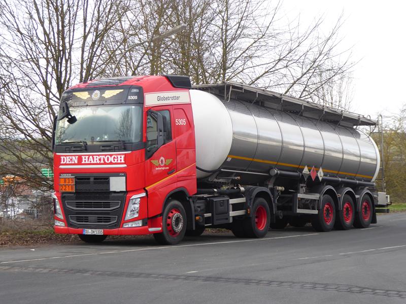 Volvo FH 460 E6 Den Hartog 4 (Copy).jpg