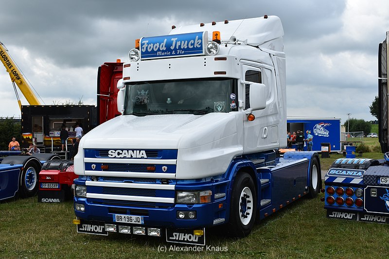 comp_DSC_0970.jpg