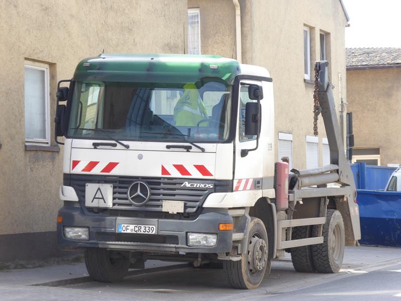 MB Actros 1831 MP1 Absetzkipper Conrec 2 (Copy).jpg