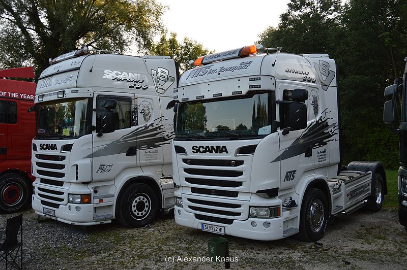 comp_DSC_0407.jpg