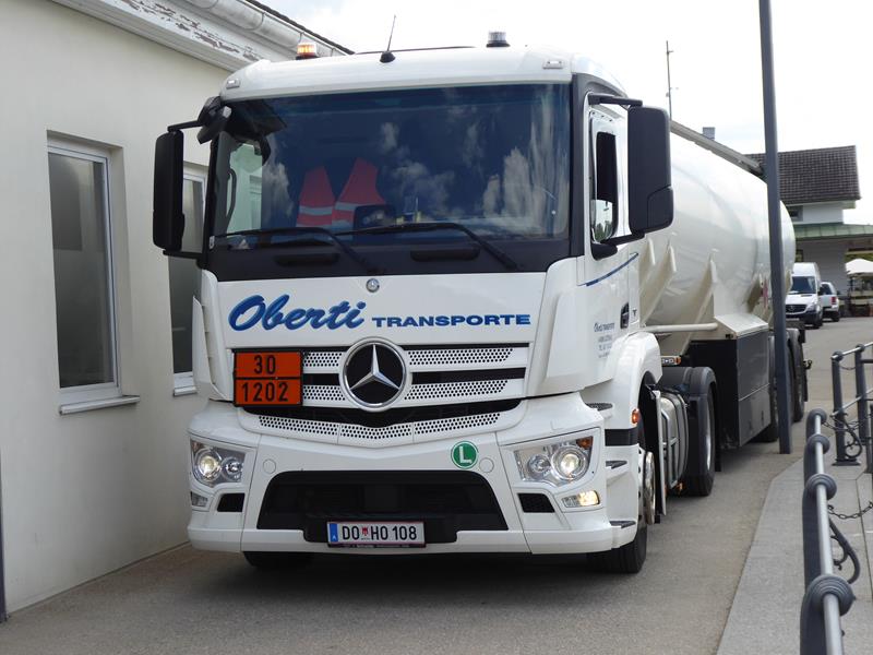 MB Actros 1840 MP4 Oberti Transporte 1 (Copy).jpg