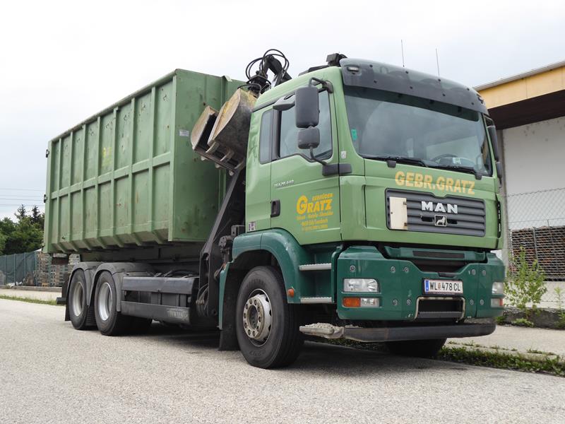 MAN TGA 28.440 Gebrüder Gratz 1 (Copy).jpg