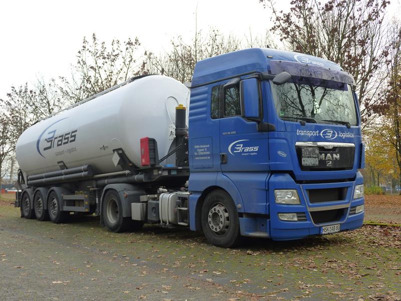 MAN TGX 18.480 Brass 1 (Copy).jpg