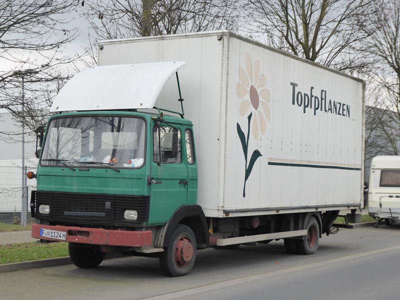 Iveco Magirus Deutz  130M6  Topfplanzen 1 (Copy).jpg