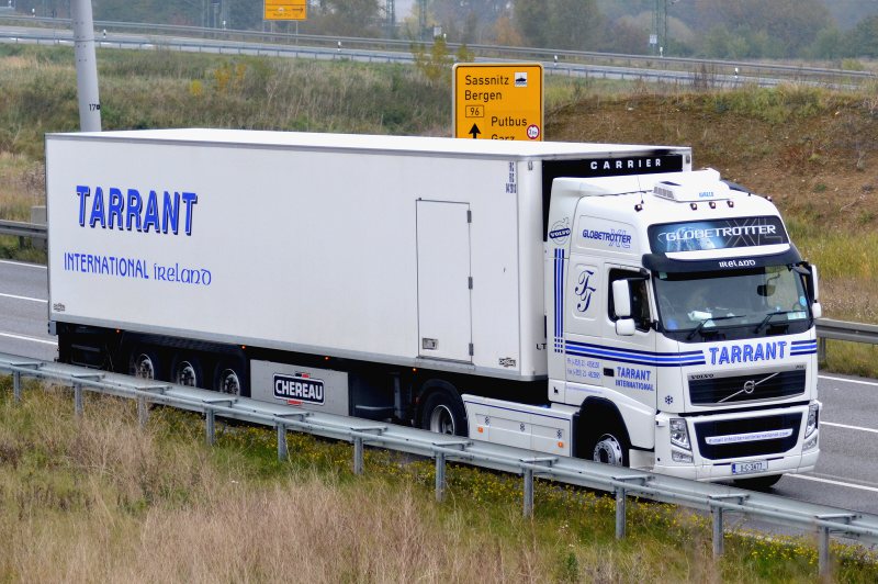 Volvo FH GXL TARRANT INTERNATIONAL[IRL].jpg