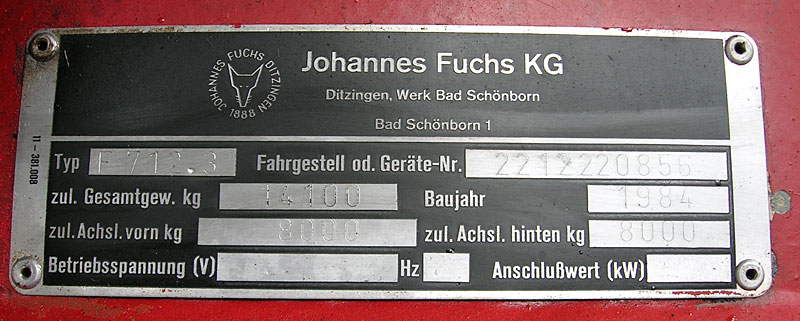 F712.3_03.jpg