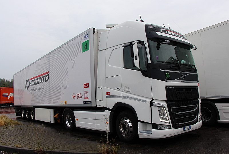 Chiggiato Volvo FH15 GLobeXL KÜKOSZ Weiskirchen 2020 TIm IMG_9659 b.jpg