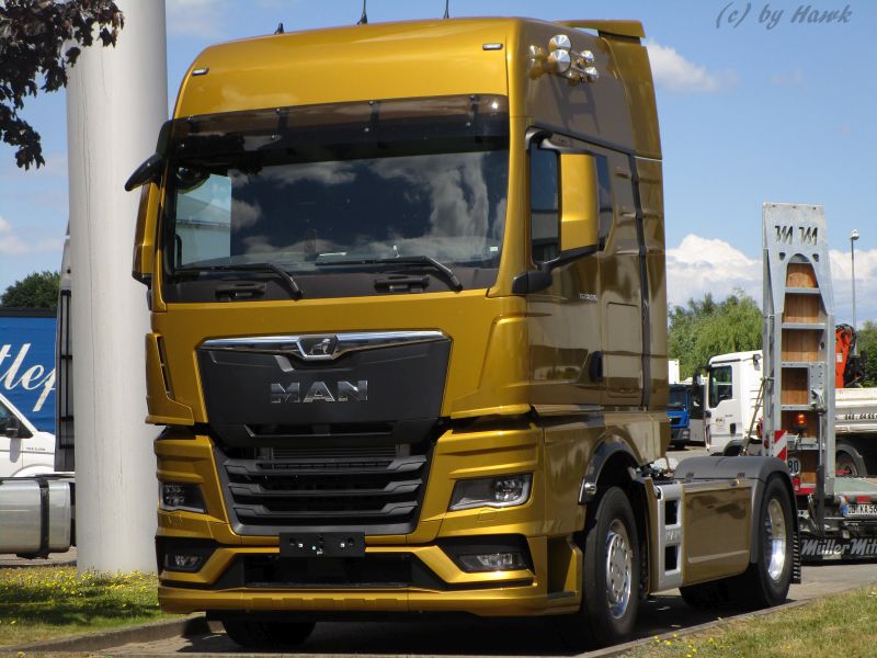 MAN TGX 18.510.jpg