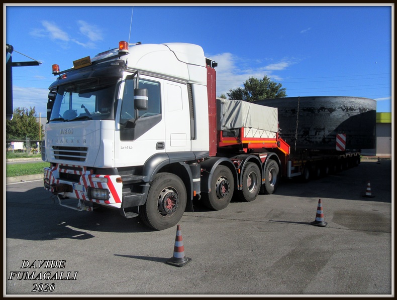 Iveco Trakker 540 Battazza (1).jpg