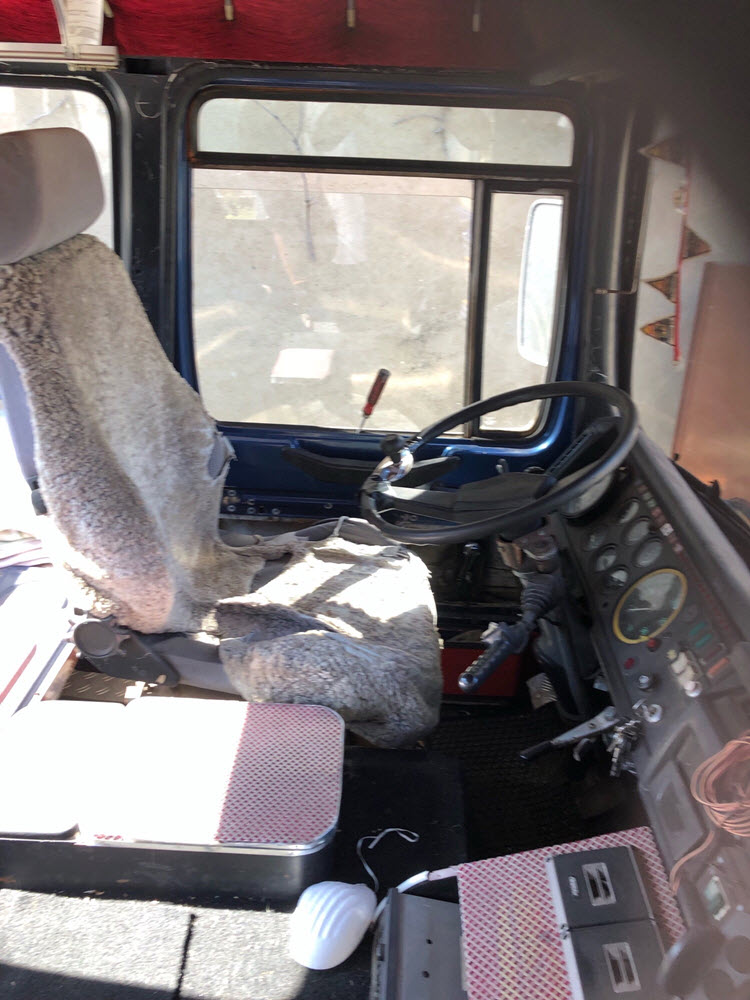 MANF7_4.jpg MANF7_4.jpg