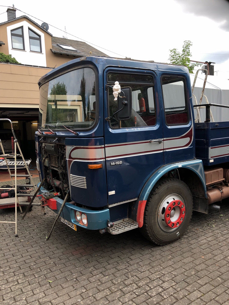 MANF7_9.jpg MANF7_9.jpg