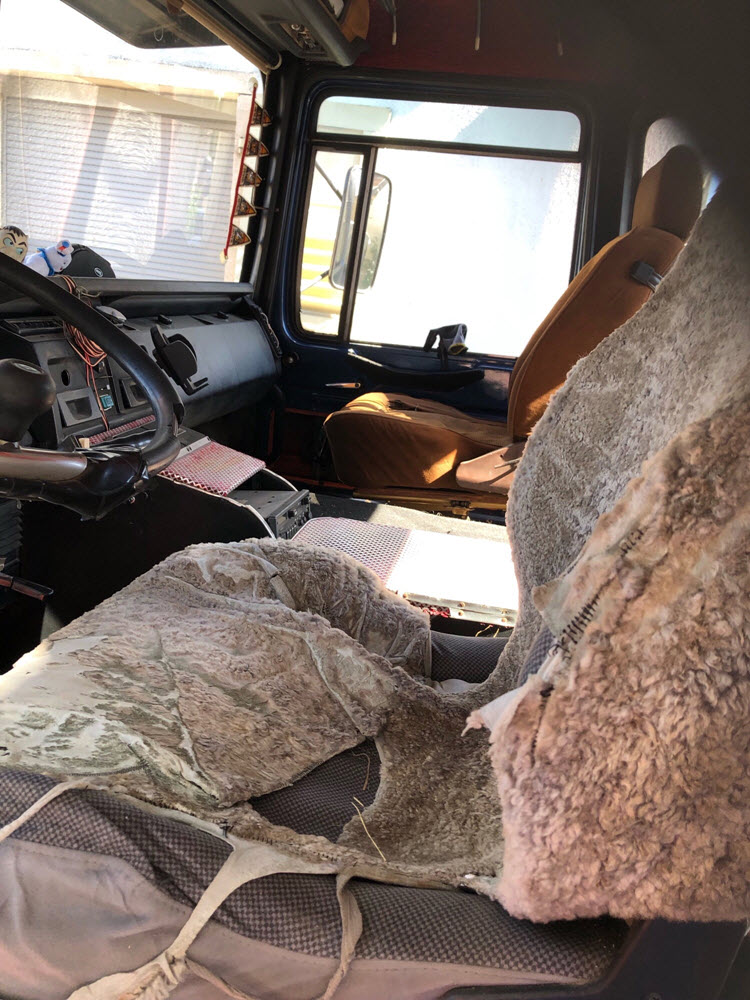 MANF7_11.jpg MANF7_11.jpg