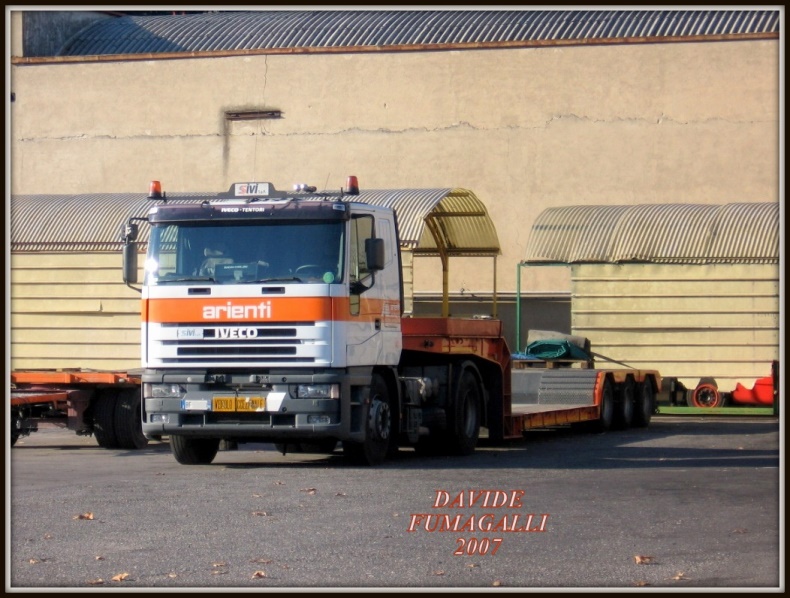 Iveco 440E47 Arienti 002.jpg