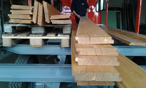 aufbau holz.jpg