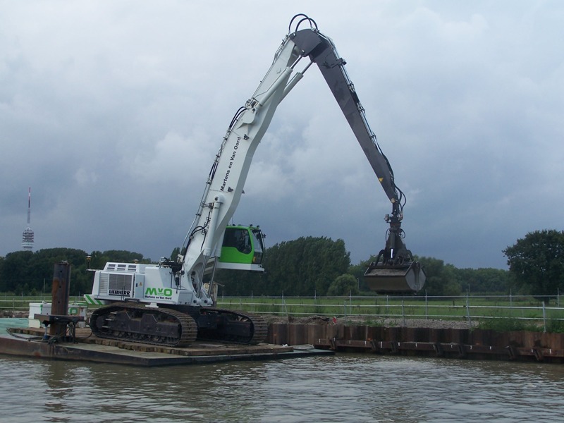 06.jpg