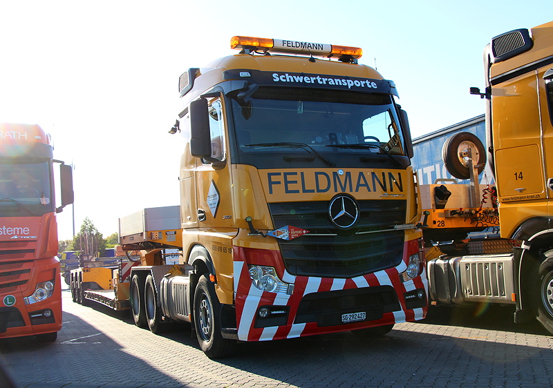 Feldmann MB Actros MP4 Stream Tieflader  Northeim 2019 TIm IMG_4686 b.jpg