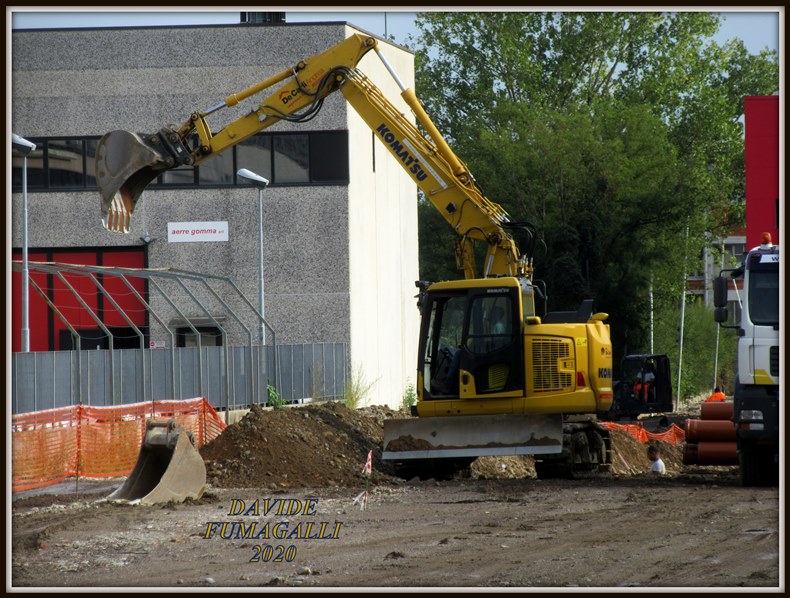 Komatsu PC138US-10 De Carli (5).jpg