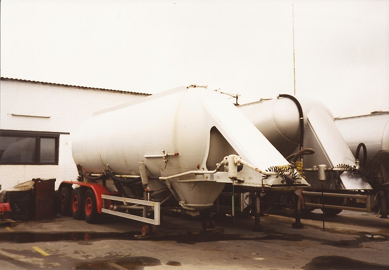Traba Briab Silo 02.jpg