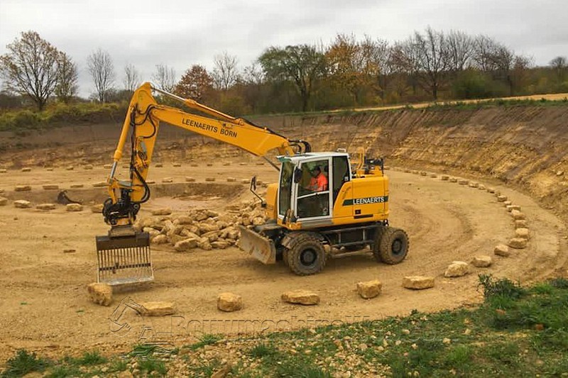  ca42f45f-5372-4e1a-90c0-92d31e1faa59-Bor
derMaker.jpg