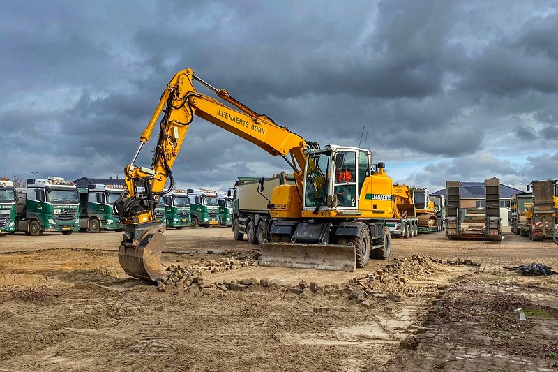  64a6e78f-83f6-467e-ac5a-29b15c3faeb4-Bor
derMaker.jpg