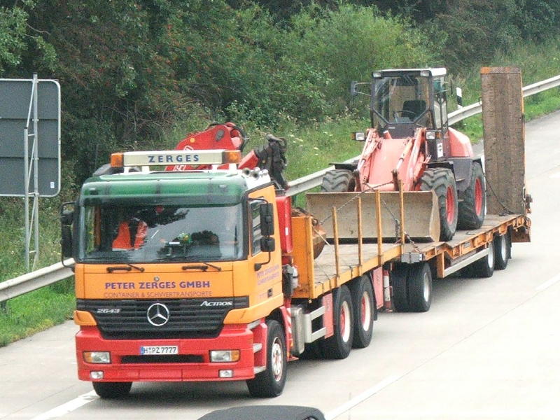 Peter Zerges Actros  2643 DSC00080 (2).jpg