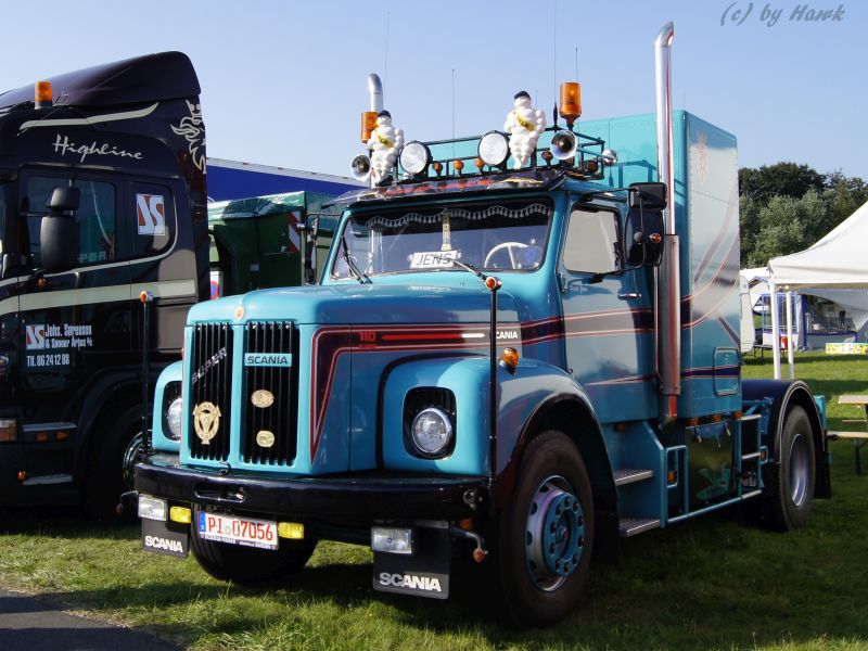 Scania 110 Super (D) (2).jpg