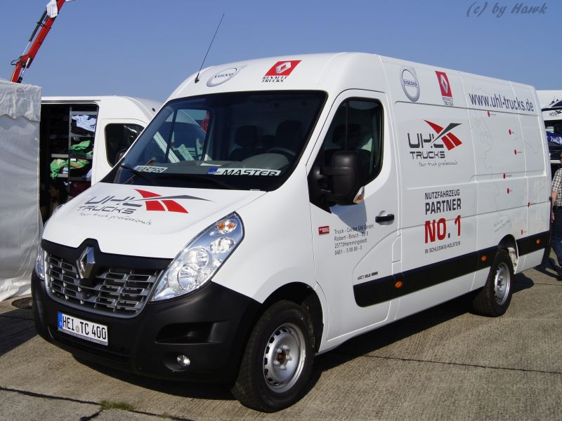 Renault Master - Uhl Trucks.jpg