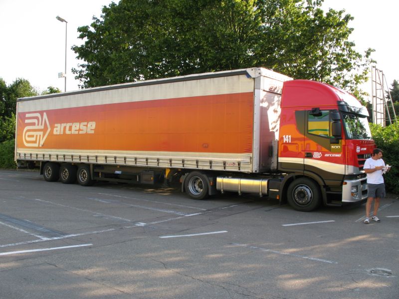 Iveco-ASL-440S50-Arcese-260707-kr_004.jpg