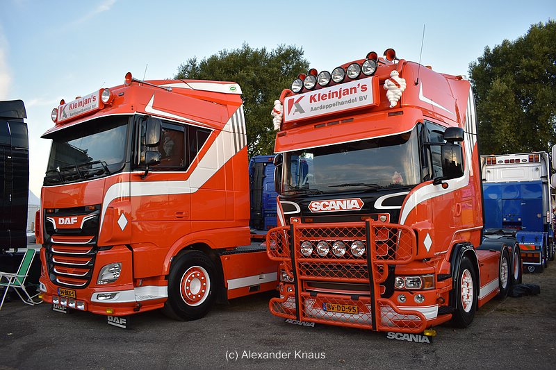 comp_DSC_8220.jpg