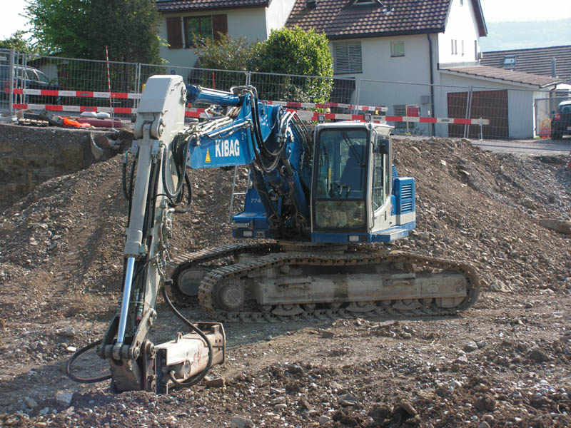 Liebherr 914B HDSL (2).jpg