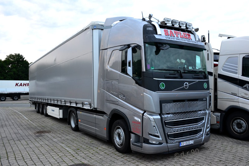 Volvo FH'21 500 GL Dual Clutch Satler[HR].jpg