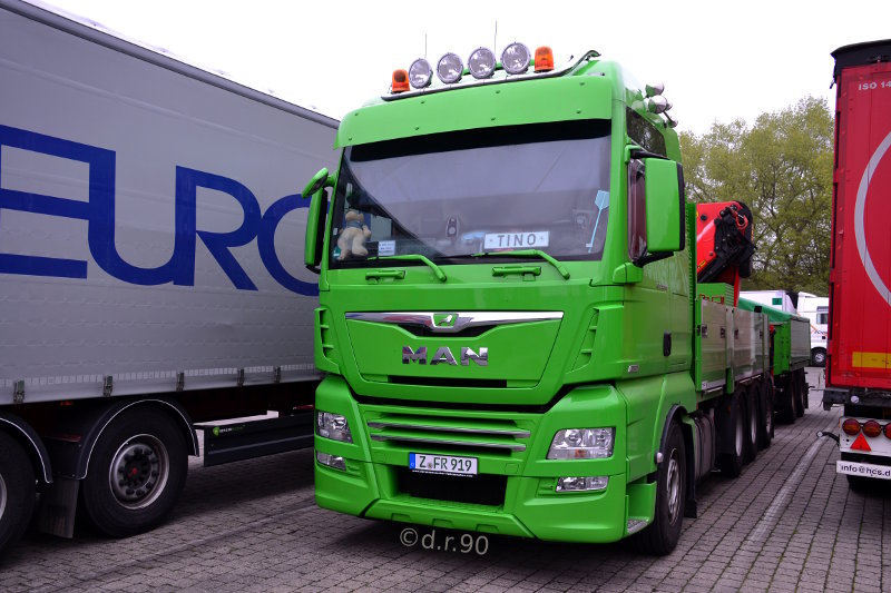 MAN TGX XXL 35.580 Eichfahrzeug[1].jpg