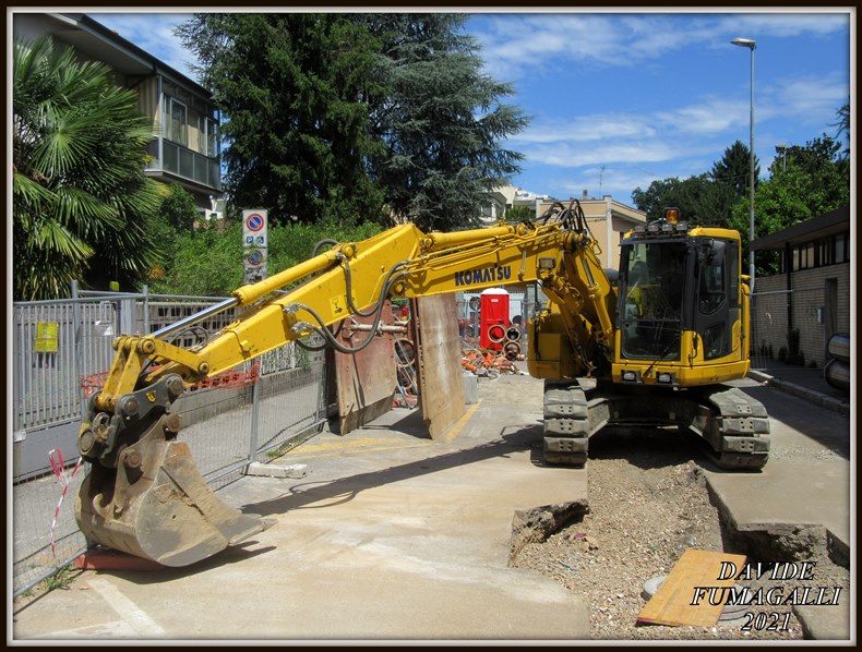 Komatsu PC138LC Ronzoni (8).jpg