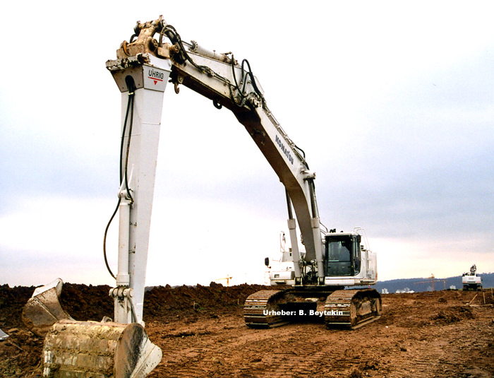 Komatsu_PC600LC_Uhrig_2.jpg