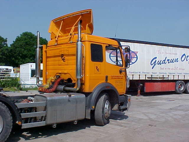 1426-5.jpg