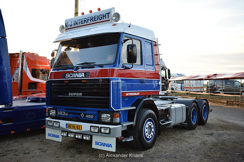 comp_DSC_8260.jpg