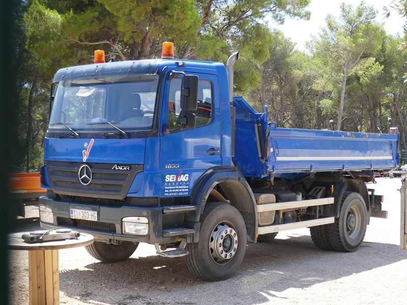 k-P1030399.jpg